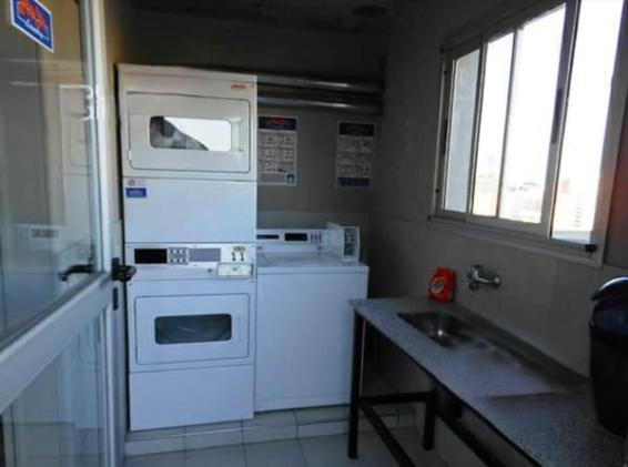 Apartamento Encanto Porteno: Ubicacion Ideal, Balcon Y Piscina Buenos Aires