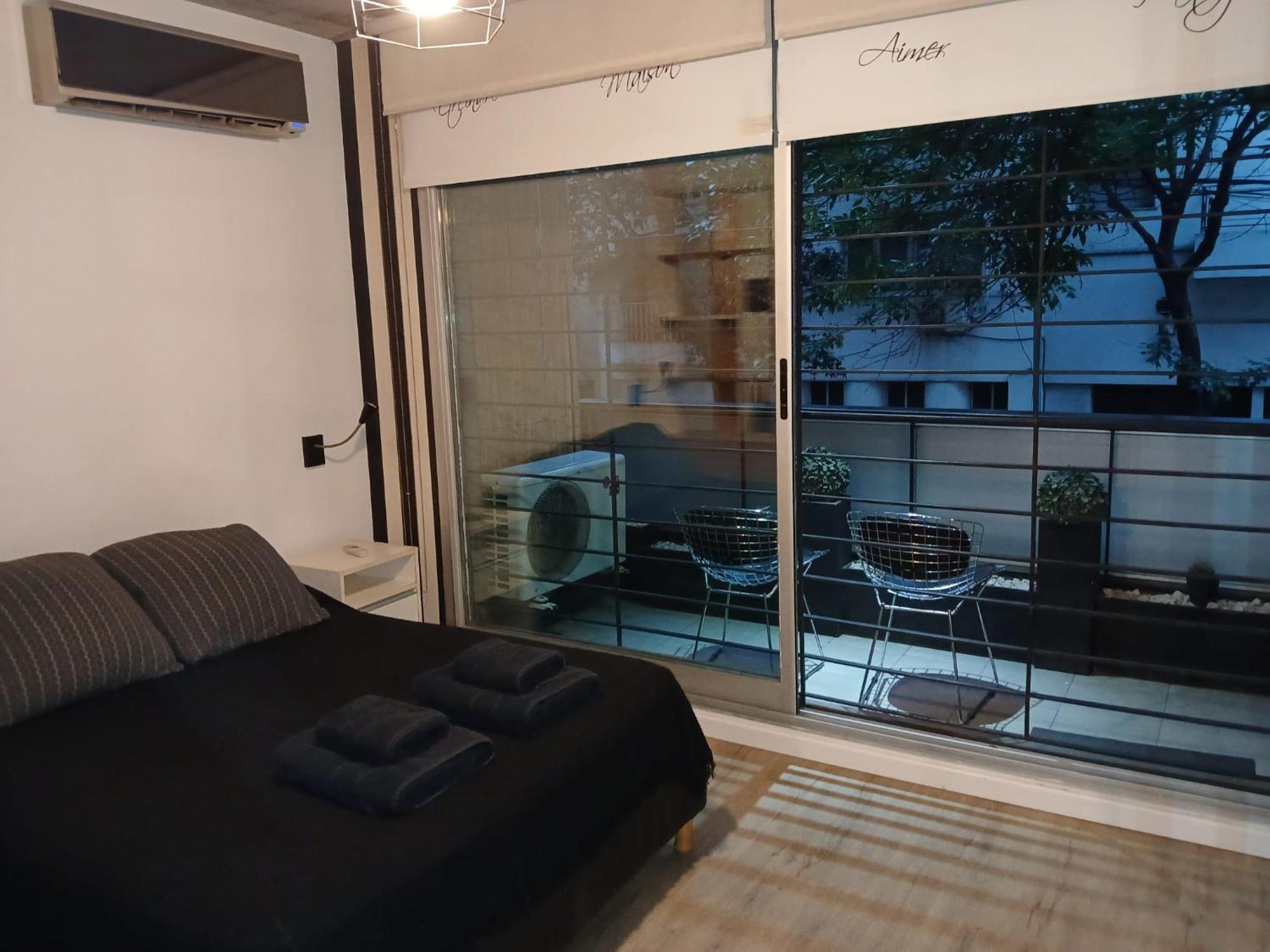 Encanto Porteno: Ubicacion Ideal, Balcon Y Piscina Buenos Aires